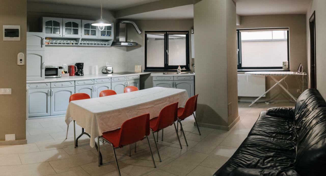 Meteor Apartment Xxl Cluj Napoca Bagian luar foto